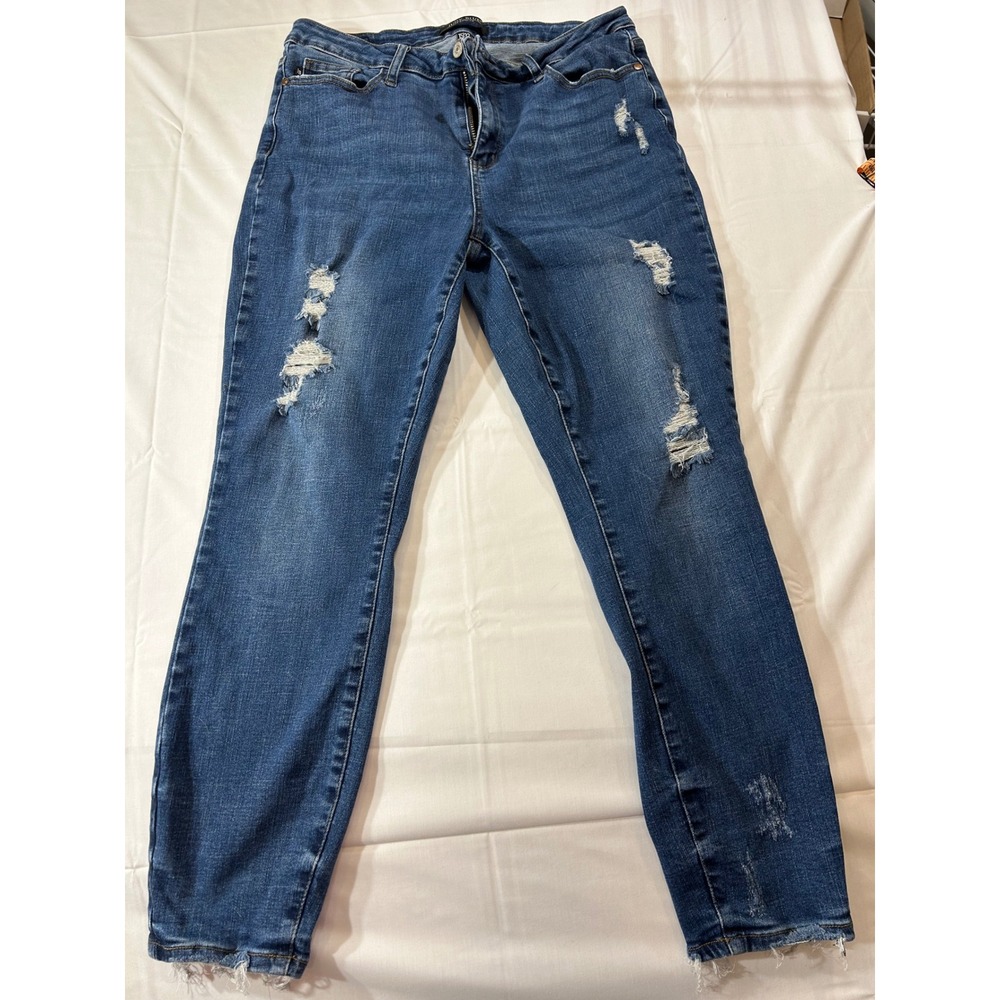 Judy Blue Los Angeles Distressed Skinny Jeans Medium Wash Raw Hem Size 15/32